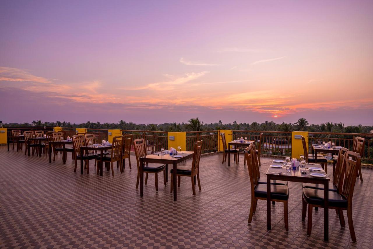 Sairaj Beach Resort 卡兰古特 外观 照片