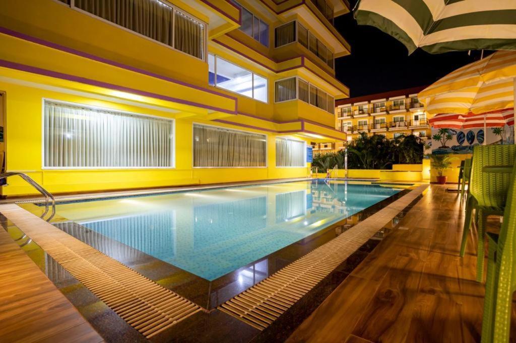 Sairaj Beach Resort 卡兰古特 外观 照片